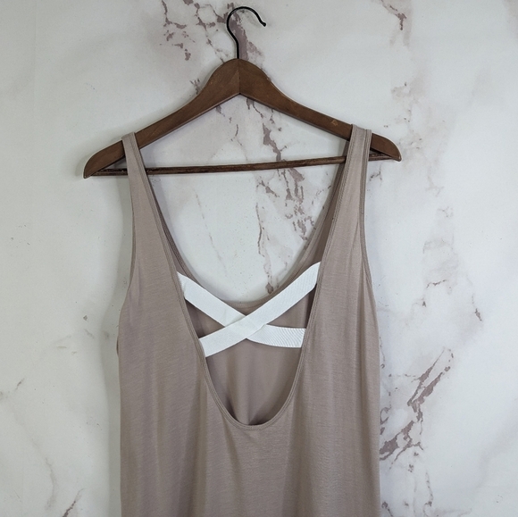Victoria Secret Tank Top Small Brown Cross Cross Back White Strappy Soft Cut Out - Picture 2 of 11